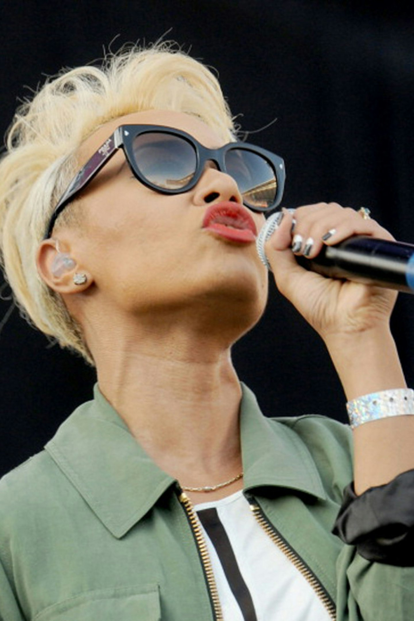 It’s All About The Undercut At Comic Con (Even If Jessica Alba Is